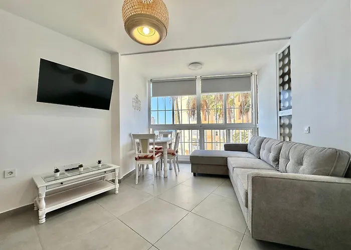 Torres De Yomely - M2c * Playa de las Americas (Tenerife)