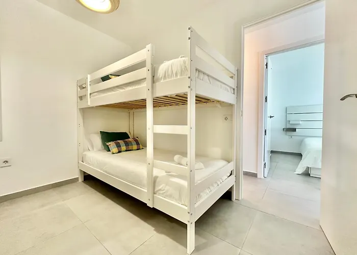 Apartamento Torres De Yomely - M2c