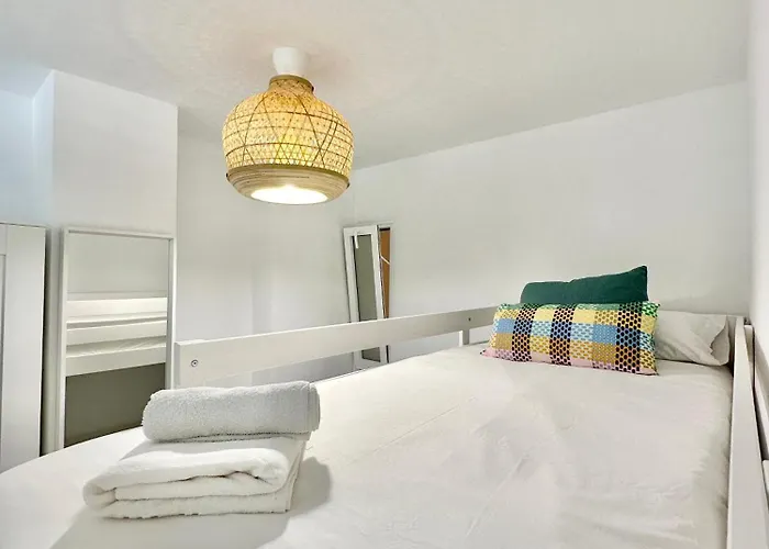 Torres De Yomely - M2c Apartamento *